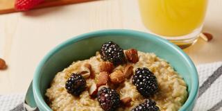 Orange and Vanilla Overnight Oats