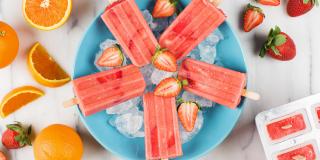 Strawberry Sunrise Breakfast Pops 